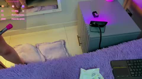 Snapshot of valentine_mia_ chatting on 9, 2, 2026 Mia online show from 9, 2, 2026