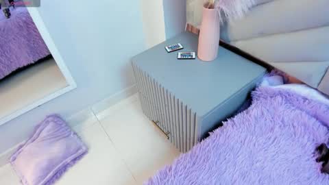 Snapshot of valentine_mia_ chatting on 11, 2, 2026 Mia online show from 11, 2, 2026