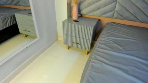 Snapshot of valentine_mia_ chatting on 14, 2, 2026 Mia online show from 14, 2, 2026