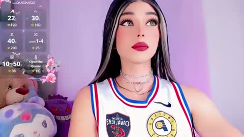 Snapshot of valentinne_marian chatting on 4, 1, 2025 Marian online show from 4, 1, 2025