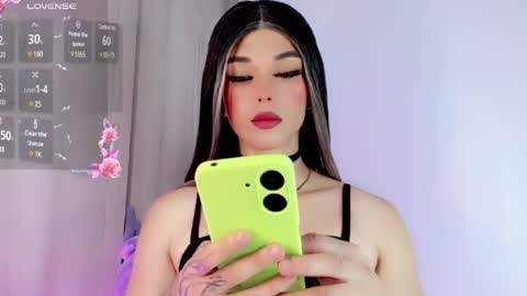 Snapshot of valentinne_marian chatting on 22, 1, 2025 Marian online show from 22, 1, 2025