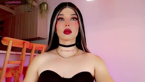 Snapshot of valentinne_marian chatting on 26, 2, 2025 Marian online show from 26, 2, 2025