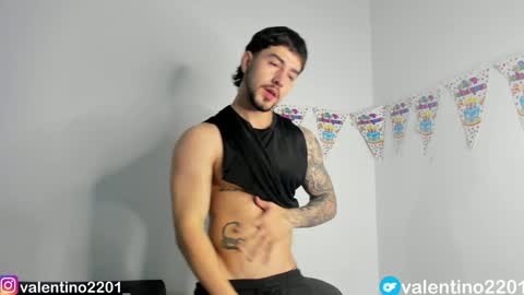 valentino online show from 5, 12, 2024