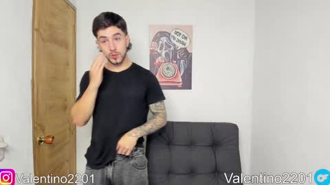 valentino online show from 1, 2, 2025