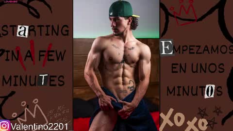 Snapshot of valentino_2201 chatting on 11, 6, 2026 Valentino - 15 OFF valentino2201 online show from 11, 6, 2026