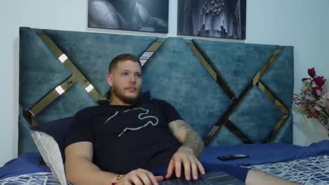 Snapshot of valentino_ferrari28 chatting on 30, 9, 2025 Valentino Ferrari online show from 30, 9, 2025