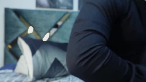 Snapshot of valentino_ferrari28 chatting on 15, 10, 2025 Valentino Ferrari online show from 15, 10, 2025