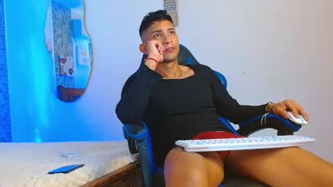 Mistery Guy online show from 29, 9, 2025