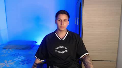 VALENTINO online show from 14, 11, 2025