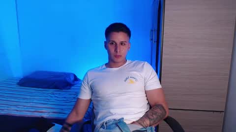 VALENTINO online show from 1, 3, 2026