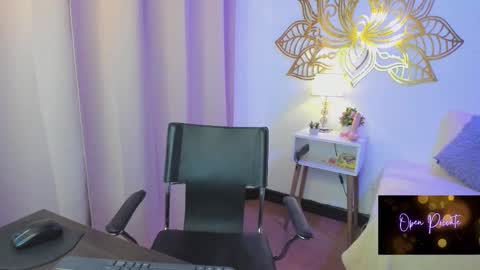 Snapshot of valeperez24 chatting on 29, 11, 2025 Valery And Daniel online show from 29, 11, 2025