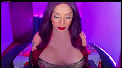 valeri_hilton online show from 7, 1, 2026