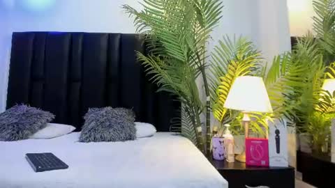 valeri_tafur online show from 3, 8, 2026
