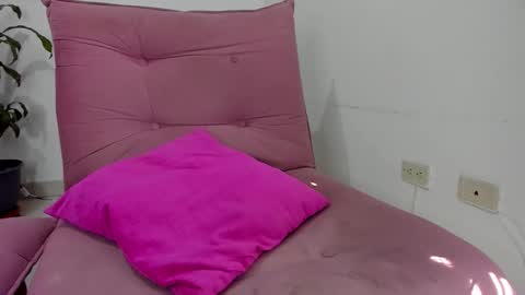 valeria_miller69 online show from 13, 9, 2025