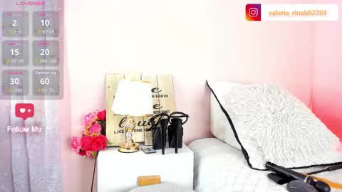 Snapshot of valeria_rinaldi2703 chatting on 28, 11, 2025 valeria independent model online show from 28, 11, 2025