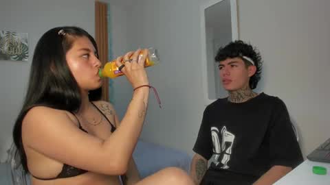 Snapshot of valeriaandarron20 chatting on 24, 9, 2025 valeria and aaron online show from 24, 9, 2025