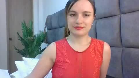 valeriafrannco online show from 4, 2, 2025