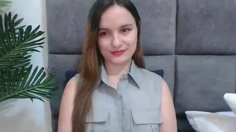 valeriafrannco online show from 1, 3, 2025