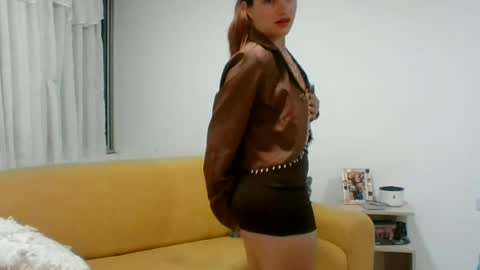valeriafrannco online show from 1, 7, 2026