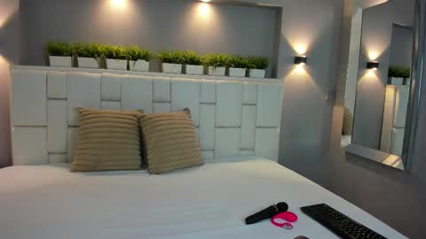 ValeriaGarciax online show from 11, 11, 2025