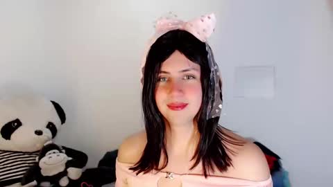 Snapshot of valeriagill_ chatting on 13, 10, 2025 valeriagill_ online show from 13, 10, 2025