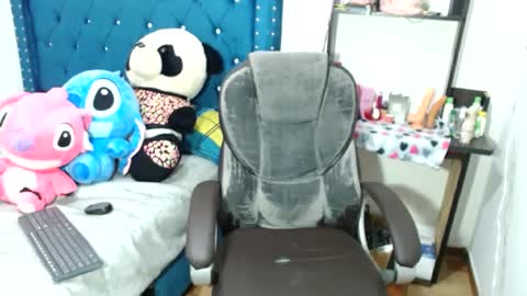 Snapshot of valeriahotye chatting on 5, 3, 2025 ValeriaHotye online show from 5, 3, 2025