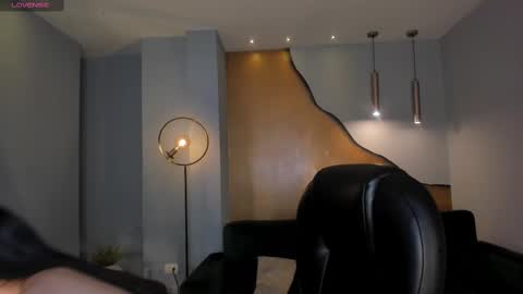 Snapshot of valeriariverax chatting on 8, 3, 2025 Valeria online show from 8, 3, 2025