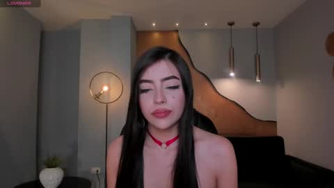 Snapshot of valeriariverax chatting on 8, 3, 2025 Valeria online show from 8, 3, 2025