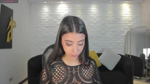 Snapshot of valeriavelvet chatting on 16, 1, 2025 Vale online show from 16, 1, 2025
