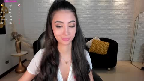 Snapshot of valeriavelvet chatting on 18, 1, 2025 Vale online show from 18, 1, 2025
