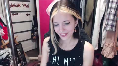 ValeriaXKiss online show from 22, 1, 2025