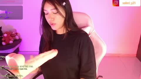 Snapshot of valeribell1 chatting on 1, 6, 2026 Valeri online show from 1, 6, 2026