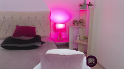 Snapshot of valerie_21 chatting on 28, 1, 2025 Valeriee online show from 28, 1, 2025