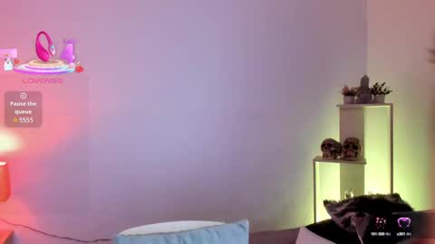 Snapshot of valerie_21 chatting on 5, 10, 2025 Valeriee online show from 5, 10, 2025