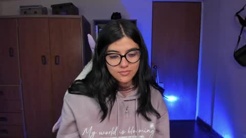 Snapshot of valerie__sky chatting on 24, 1, 2025 Val online show from 24, 1, 2025