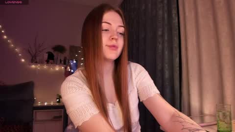 Lera online show from 4, 4, 2026