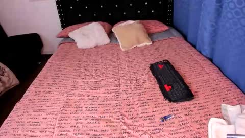 Snapshot of valerie_luxe_ chatting on 24, 2, 2025 valerie luxe   online show from 24, 2, 2025