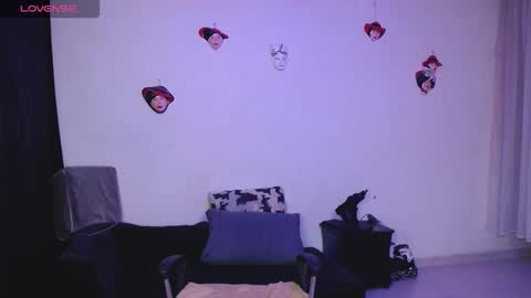 Valerie online show from 5, 10, 2025