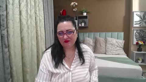 valeriesmiths online show from 4, 3, 2026
