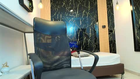 VALERIO  online show from 9, 4, 2026