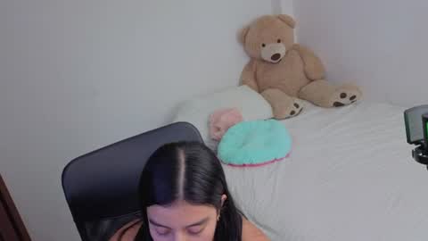 valerihouse_ online show from 22, 7, 2026