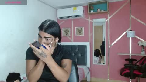 Snapshot of valery_021 chatting on 6, 1, 2025 Valery online show from 6, 1, 2025