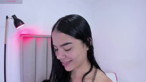 Snapshot of valery__nova chatting on 29, 10, 2025 Cris online show from 29, 10, 2025