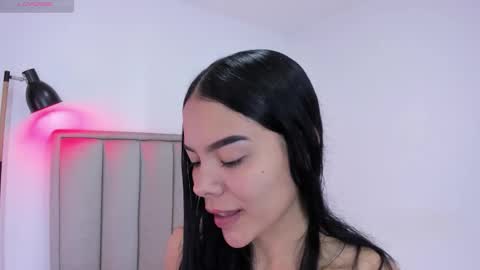 Snapshot of valery__nova chatting on 14, 12, 2025 Cris online show from 14, 12, 2025