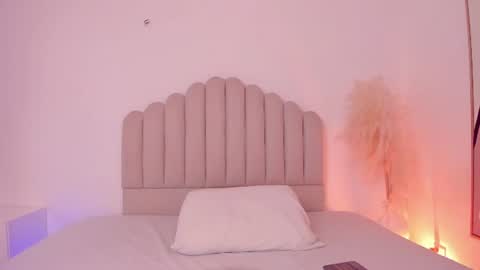 Snapshot of valery_santorini chatting on 18, 7, 2026 VALERY online show from 18, 7, 2026