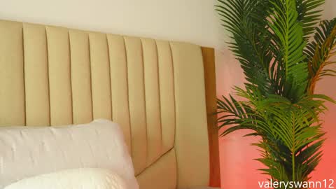 Valery swan1 online show from 16, 4, 2026