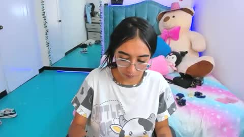 Snapshot of valery_taylor_1 chatting on 1, 5, 2026 valery online show from 1, 5, 2026