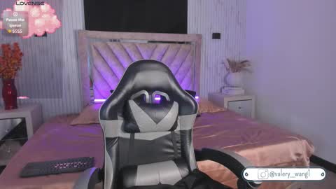 Val online show from 6, 11, 2025