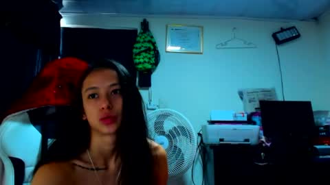 Snapshot of valerybaker1 chatting on 4, 5, 2026 B V Naughty online show from 4, 5, 2026