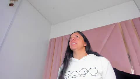 Snapshot of valeryloveh chatting on 16, 12, 2025 valeryloveh online show from 16, 12, 2025